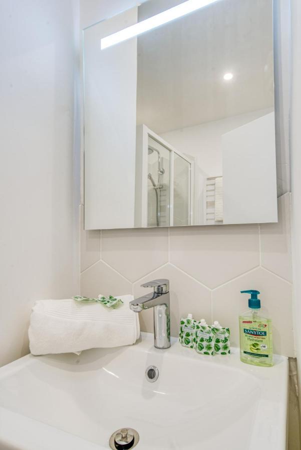 St Jobis - Charmant Appartement, Moderne Et Refait A Neuf, Vieux-Nice Exterior photo