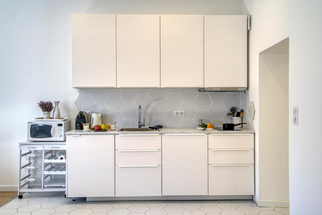St Jobis - Charmant Appartement, Moderne Et Refait A Neuf, Vieux-Nice Exterior photo
